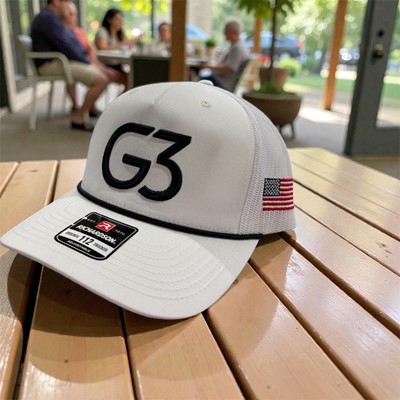 Example hat with flag